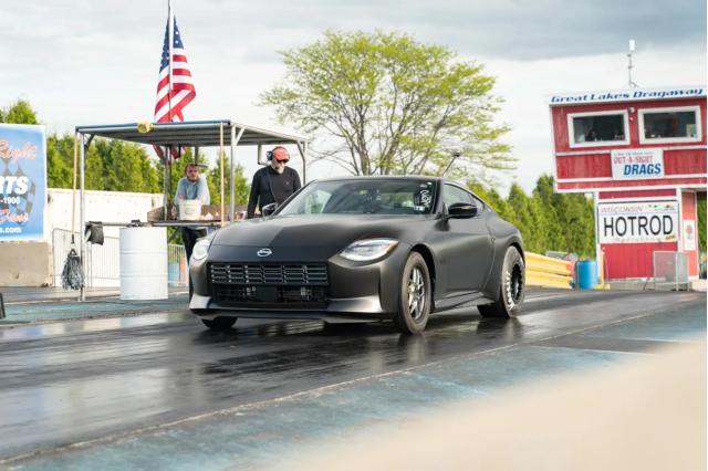 Βελτιωμένο Nissan Z Κάνει το 400άρι σε 9,23sec με Stock Μπλοκ 